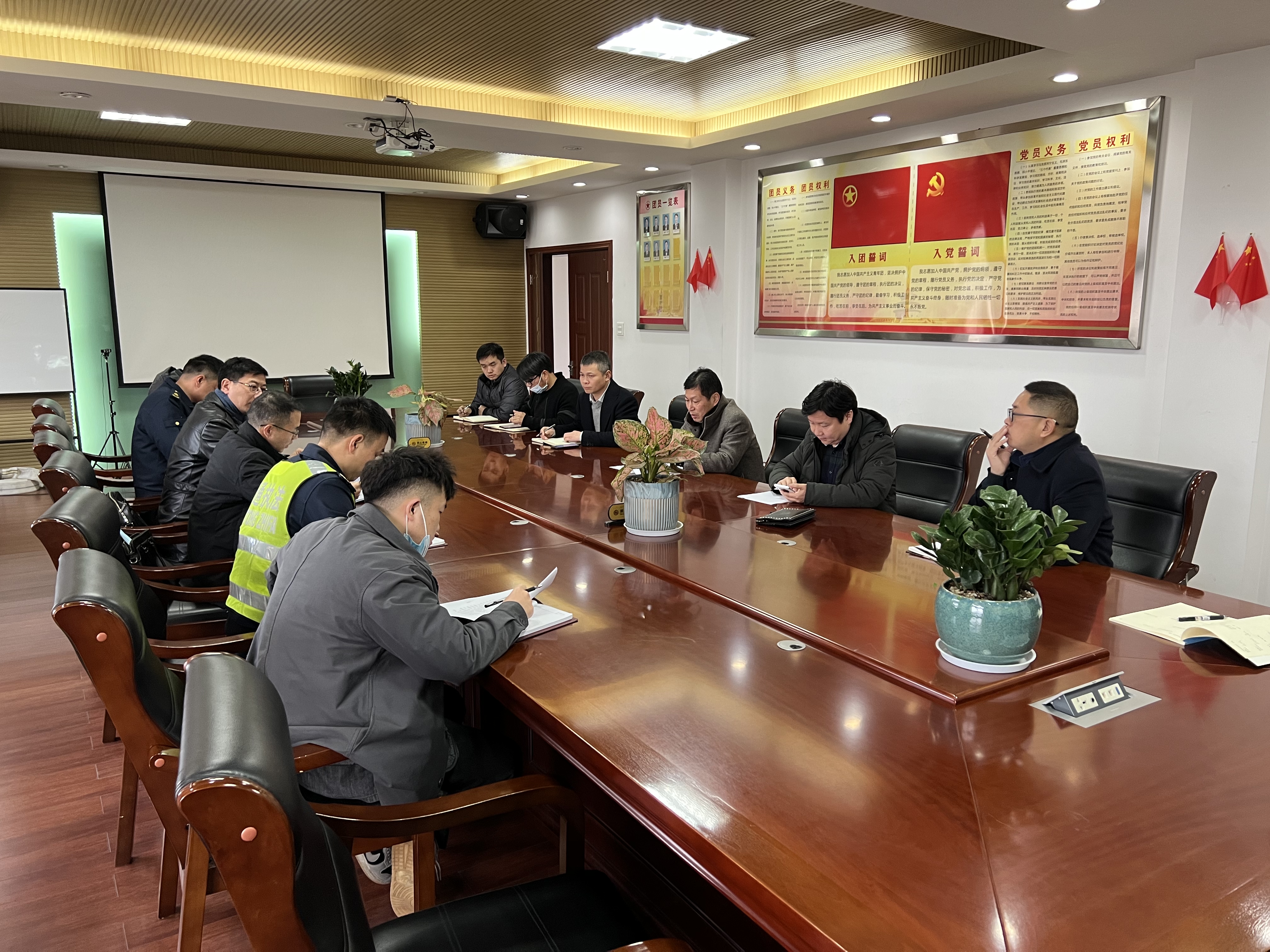 20220113圖為三化一平專(zhuān)項(xiàng)整治會(huì)議召開(kāi) 林堅(jiān)攝.JPG